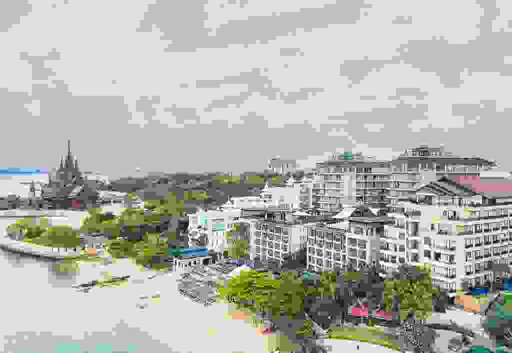 Pattaya Modus Beachfront Resort Festival