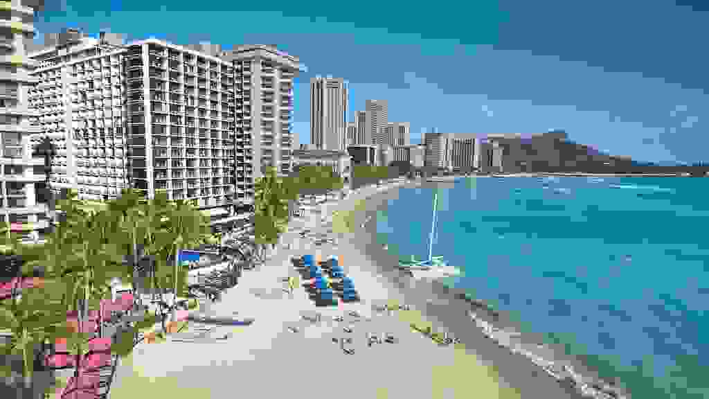 OUTRIGGER Waikiki Beach Resort Festival