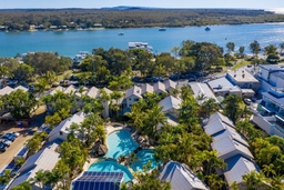 The Islander Noosa Resort Logo