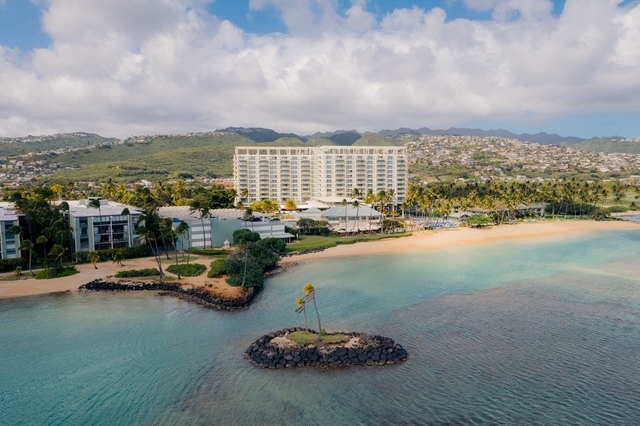 The Kahala Hotel & Resort Logo