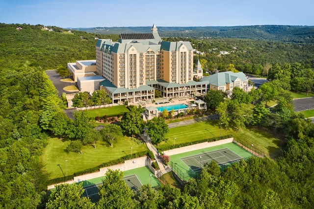 Chateau On The Lake Resort Spa and Convention Center Logo