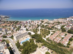 Tuntas Family Suites Kusadasi Logo