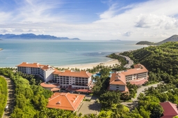 Vinpearl Resort Nha Trang Logo