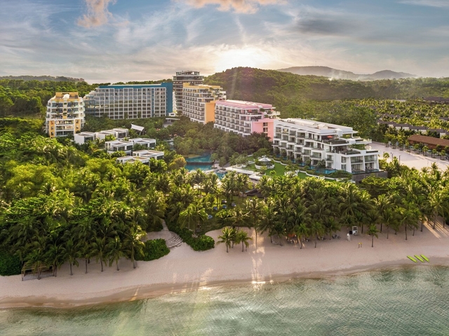Premier Residences Phu Quoc Emerald Bay Managed by Accor Logo