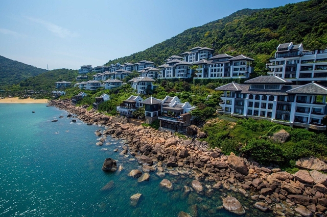 InterContinental Danang Sun Peninsula Resort by IHG Hotel Logo