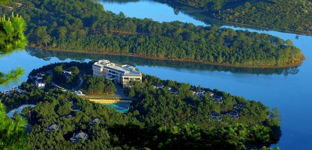 Dalat Edensee Lake Resort & Spa Logo