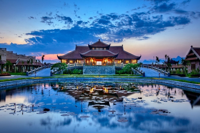 Emeralda Resort Ninh Binh Logo