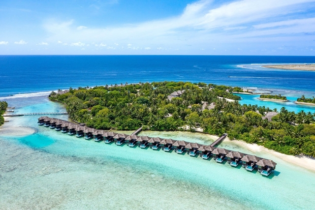 Sheraton Maldives Full Moon Resort & Spa Logo