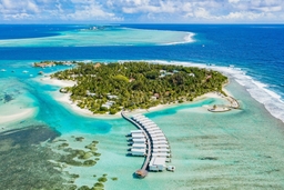 Holiday Inn Resort Kandooma Maldives by IHG Hotel Logo