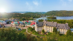 Fairmont Tremblant Logo